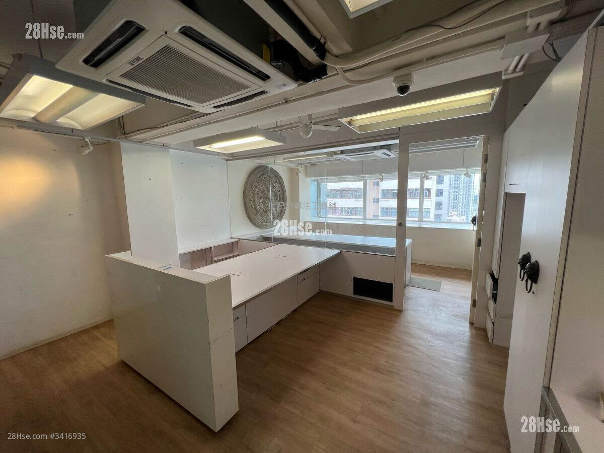 Ruby Commercial Building Sell 1 Bedroom , 1 Toilet
