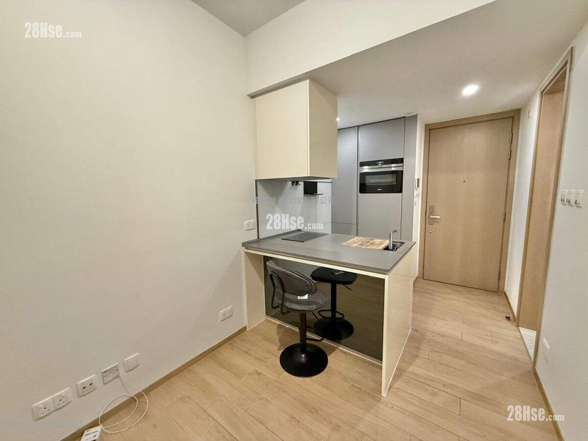 Lp6 Rental 1 Bedroom , 1 Bathroom 307 ft² ( 28.5 m² )