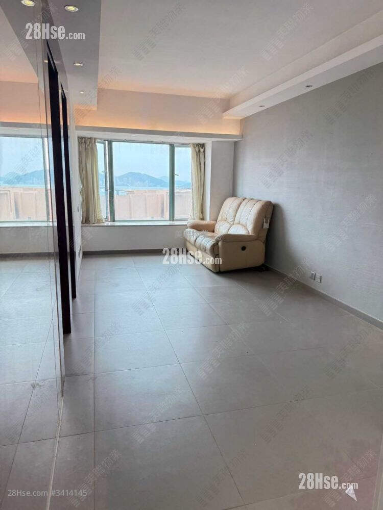 Rambler Crest Rental 2 Bedrooms , 1 Bathroom 485 ft² ( 45.1 m² )