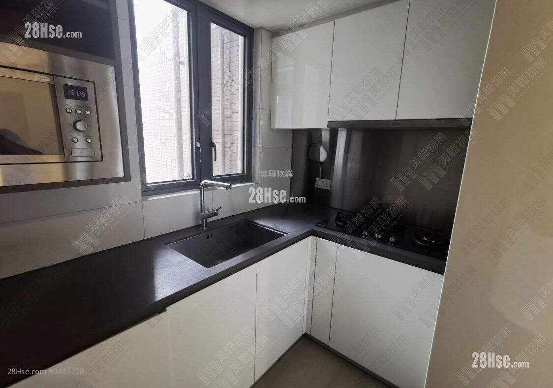Ori Sell 3 Bedrooms , 2 Bathrooms 628 ft² ( 58.3 m² )
