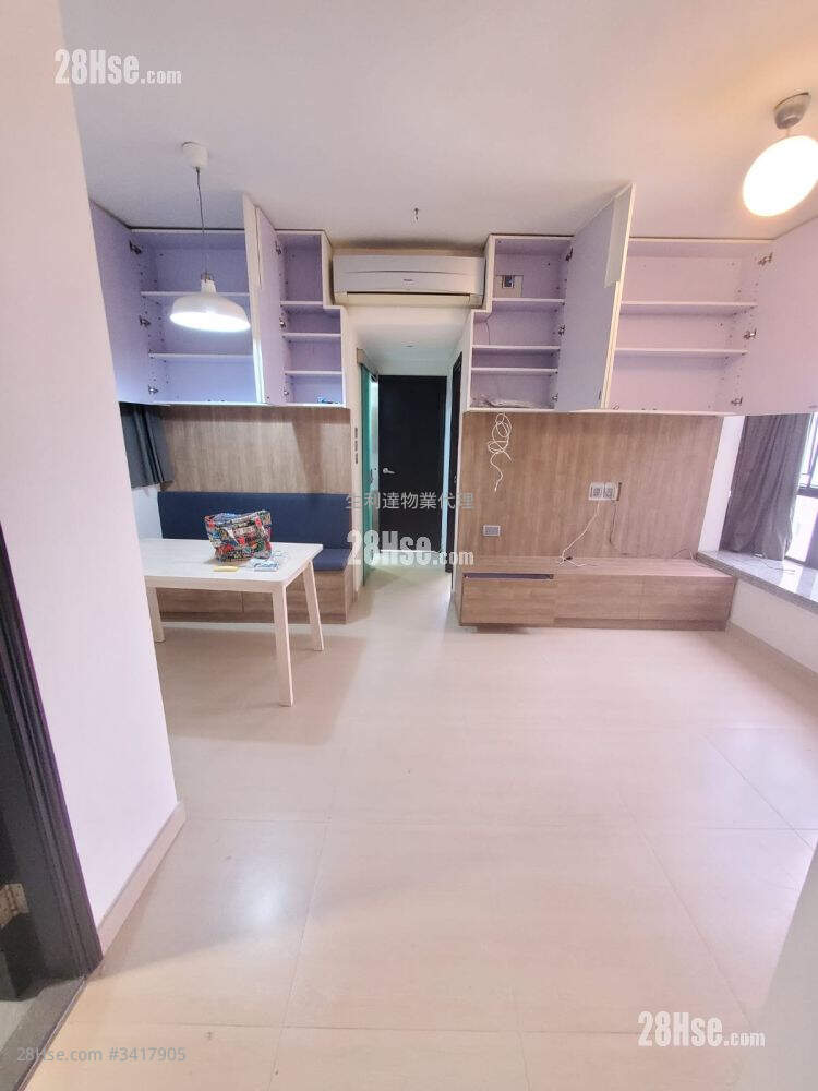 Metropolitan Rise Rental 2 Bedrooms , 1 Bathroom 419 ft² ( 38.9 m² )