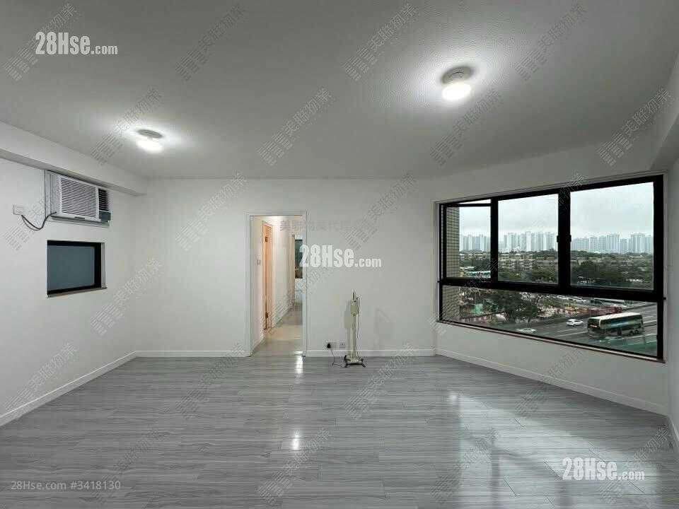 Park Royale Rental 656 ft² ( 60.9 m² )