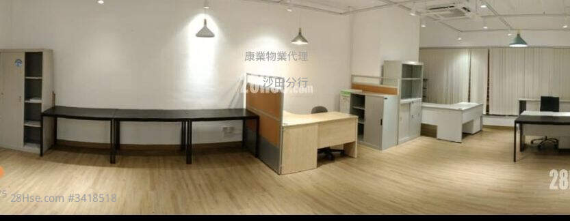Metropole Square Rental