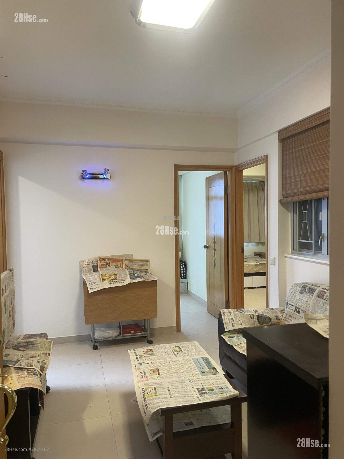 Chee On Building Sell 2 Bedrooms , 1 Bathroom 555 ft² ( 51.6 m² )