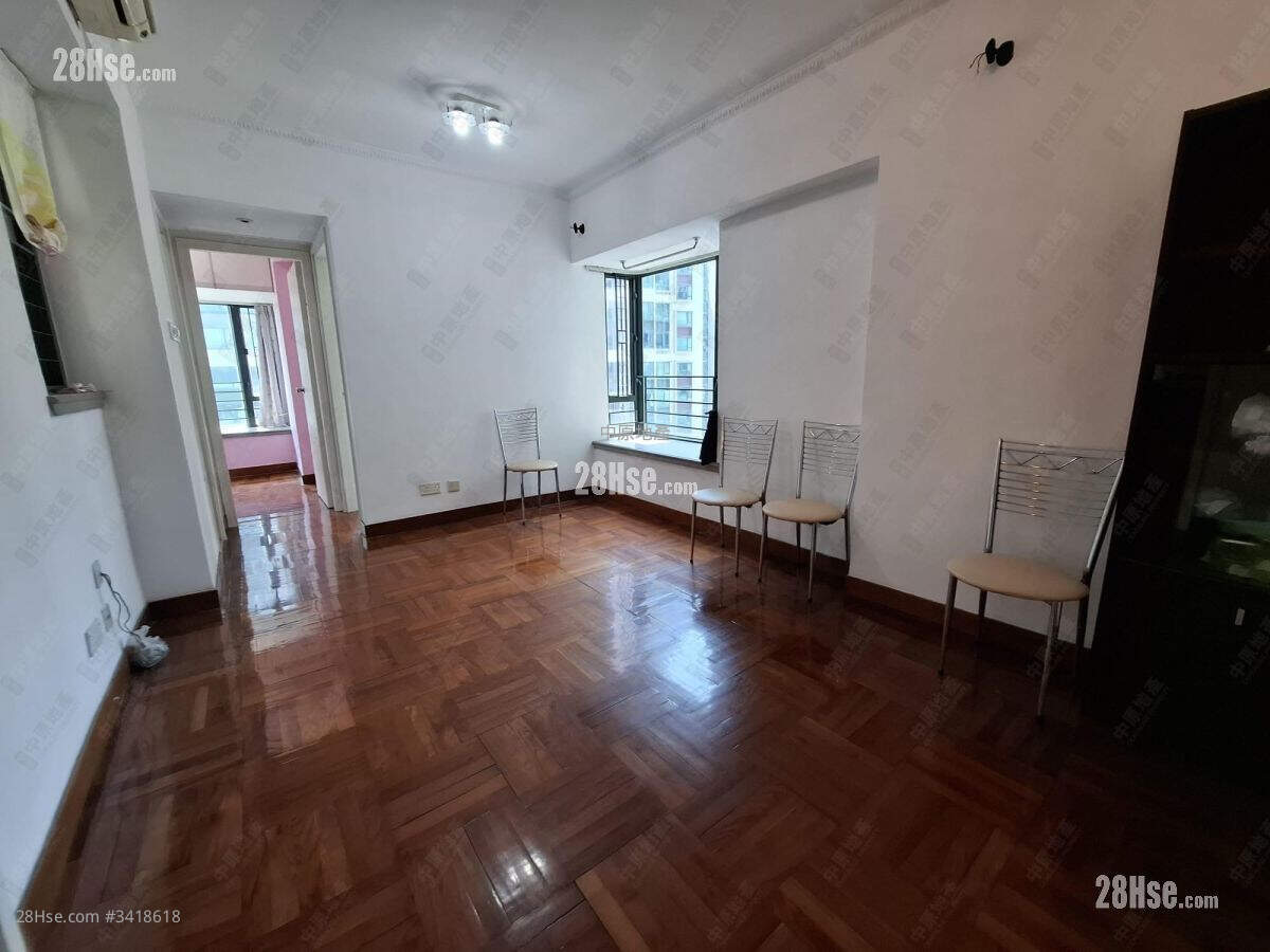 Dawning Views Sell 2 Bedrooms , 1 Bathroom 385 ft² ( 35.8 m² )