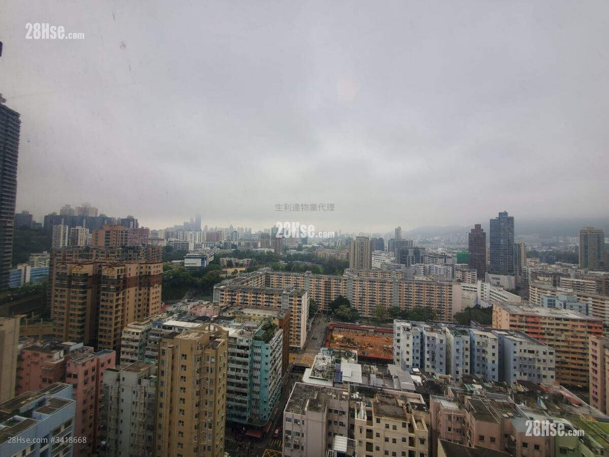 Metropolitan Rise Rental 2 Bedrooms , 1 Bathroom 419 ft² ( 38.9 m² )