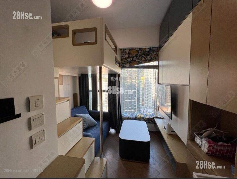 High One Rental Studio , 1 Bathroom 193 ft² ( 17.9 m² )