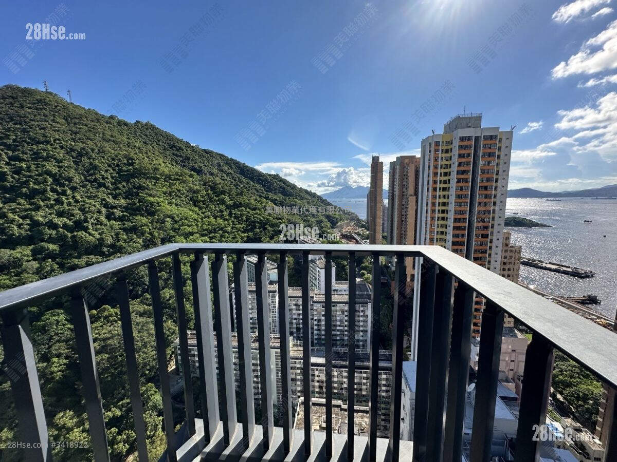 The Hudson Sell 1 Bedroom 324 ft² ( 30.1 m² )