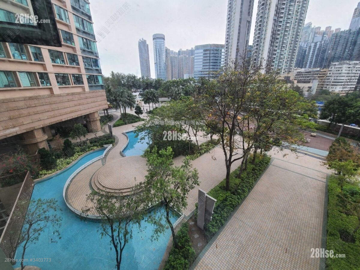 Central Park Rental 3 Bedrooms , 2 Bathrooms 592 ft² ( 55.0 m² )