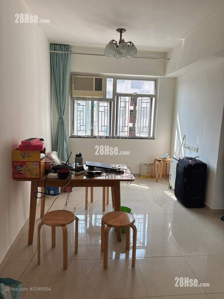 Kwai Ying Building Sell 2 Bedrooms , 1 Bathroom 471 ft² ( 43.8 m² )