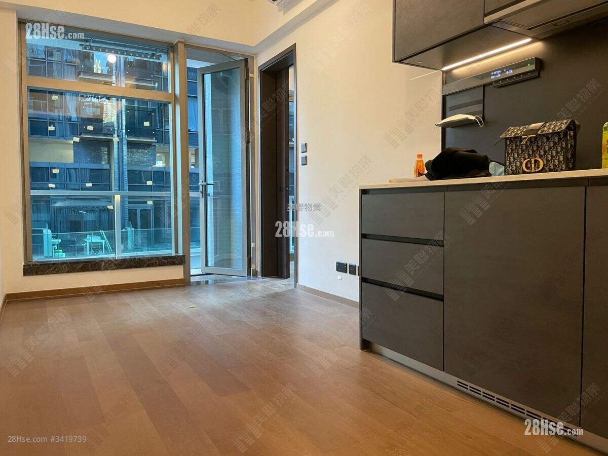 Sablier Sell 1 Bedroom 332 ft² ( 30.8 m² )