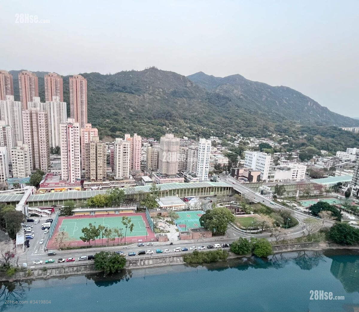 泽丰花园 租盘 3 房 , 1 浴室 593 平方尺 ( 55.1 平方米 )