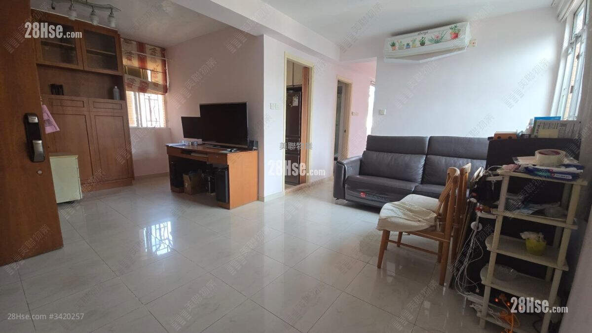Greenview Garden Rental 2 Bedrooms , 1 Bathroom 579 ft² ( 53.8 m² )