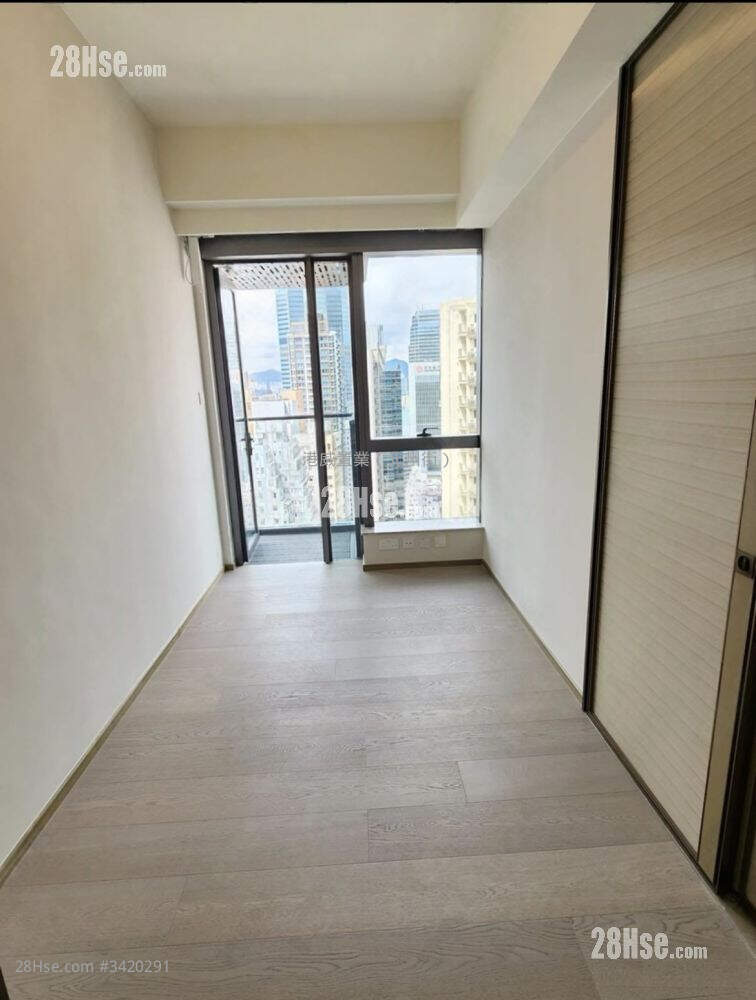 Caine Hill Sell 1 Bathroom 277 ft² ( 25.7 m² )