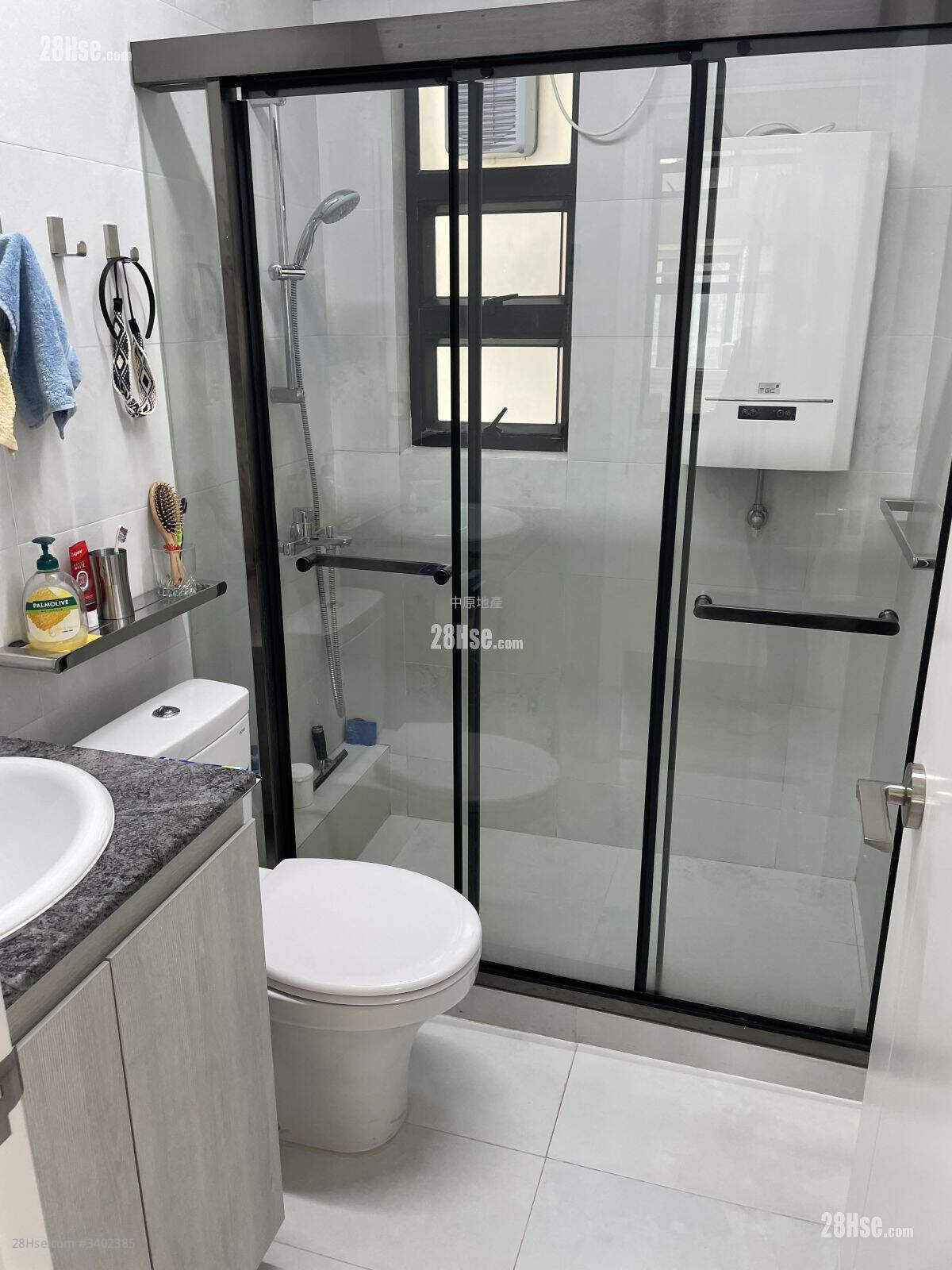 Hanford Garden Sell 3 Bedrooms , 1 Bathroom 529 ft² ( 49.1 m² )