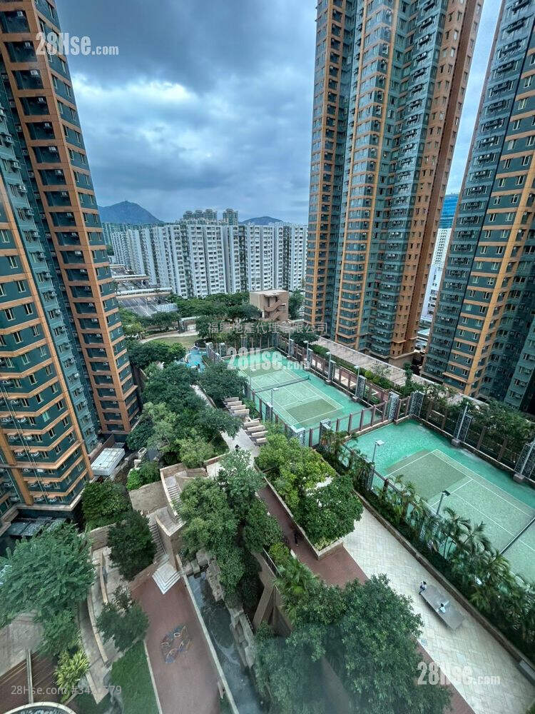 Harbour Place Sell 3 Bedrooms , 2 Bathrooms 590 ft² ( 54.8 m² )