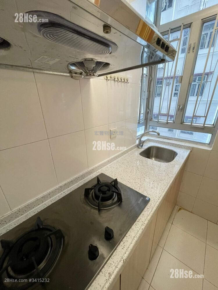 Sea View Mansion Rental 2 Bedrooms , 1 Bathroom 339 ft² ( 31.5 m² )
