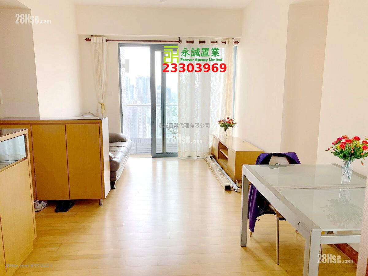 Primrose Hill Rental 3 Bedrooms , 2 Bathrooms 800 ft² ( 74.3 m² )