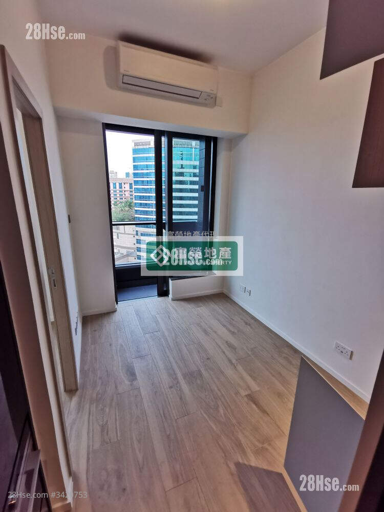 Elize Park Rental 1 Bedroom , 1 Bathroom 243 ft² ( 22.6 m² )