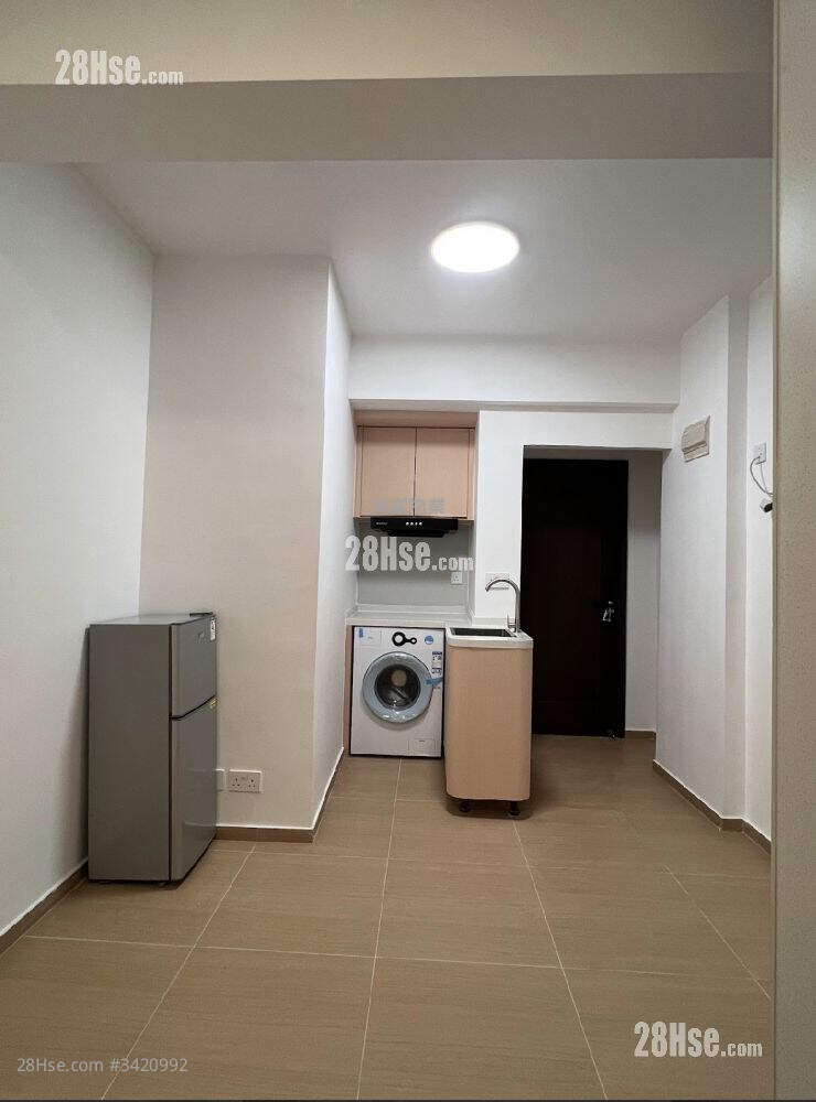 Wah Kiu Mansion Rental Studio 150 ft² ( 13.9 m² )