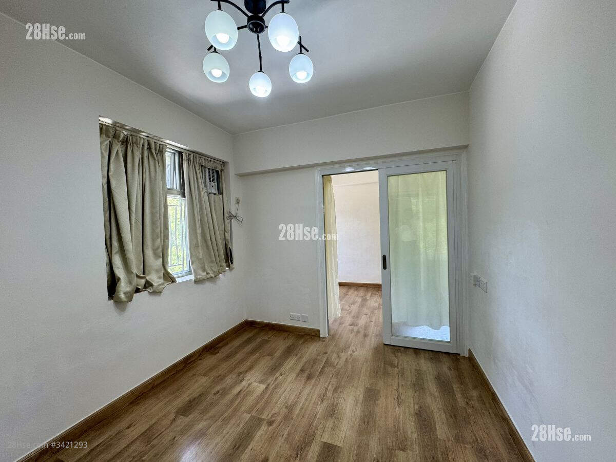 Springfield Garden Rental 1 Bedroom , 1 Bathroom 321 ft² ( 29.8 m² )