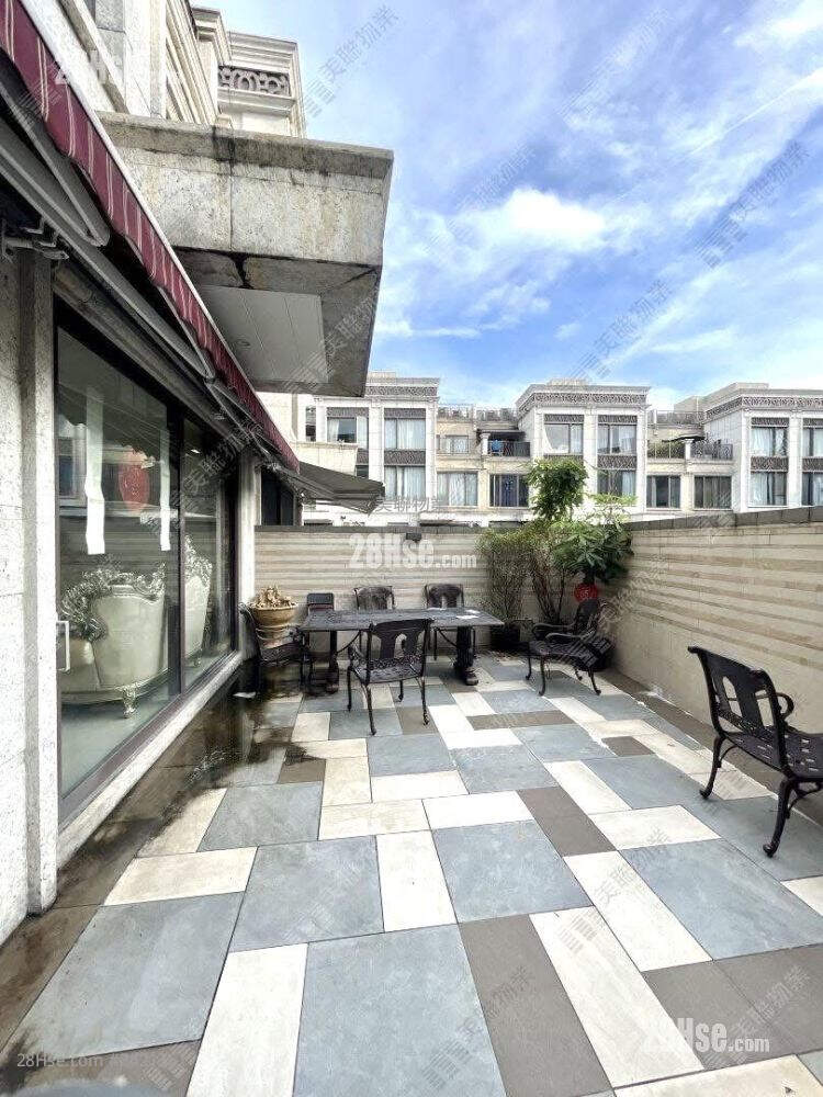 La Mansion Sell 4 Bedrooms 1,577 ft² ( 146.5 m² )