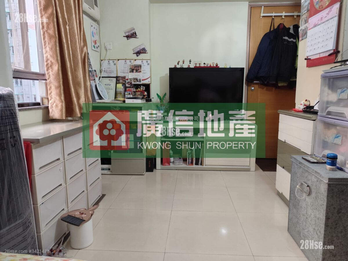 Peony Court Sell Studio , 1 Bathroom 290 ft² ( 26.9 m² )