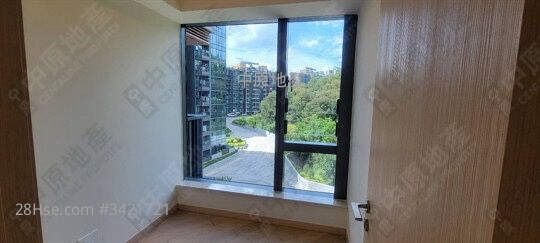 The Regent Sell 3 Bedrooms 586 ft² ( 54.4 m² )