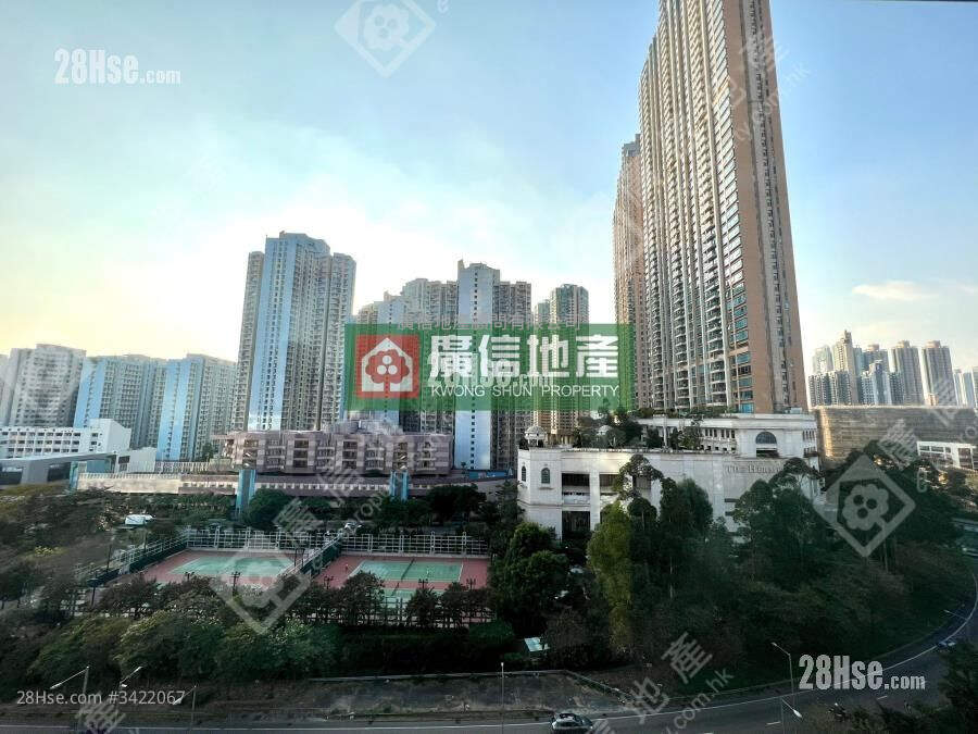 Shun Hing Building Sell 2 Bedrooms , 1 Bathroom 429 ft² ( 39.9 m² )