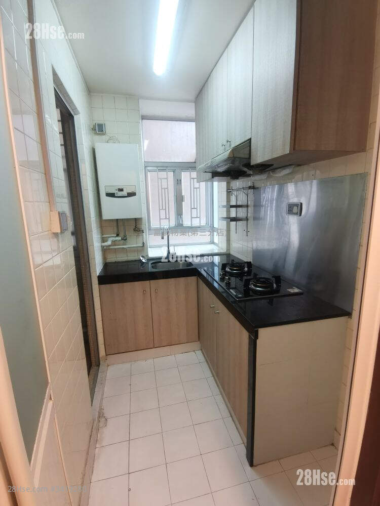 Hong Wah Court Rental 1 Bedroom , 1 Bathroom 355 ft² ( 33.0 m² )