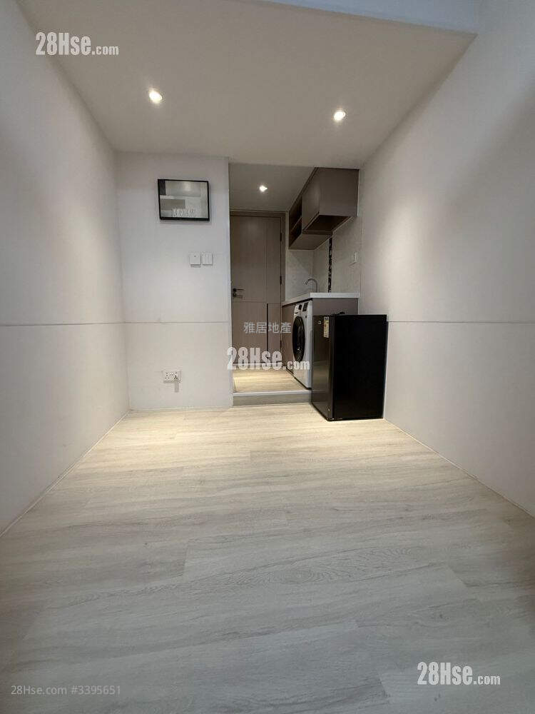 Kwok Chai Building Rental 1 Bedroom , 1 Bathroom 140 ft² ( 13.0 m² )