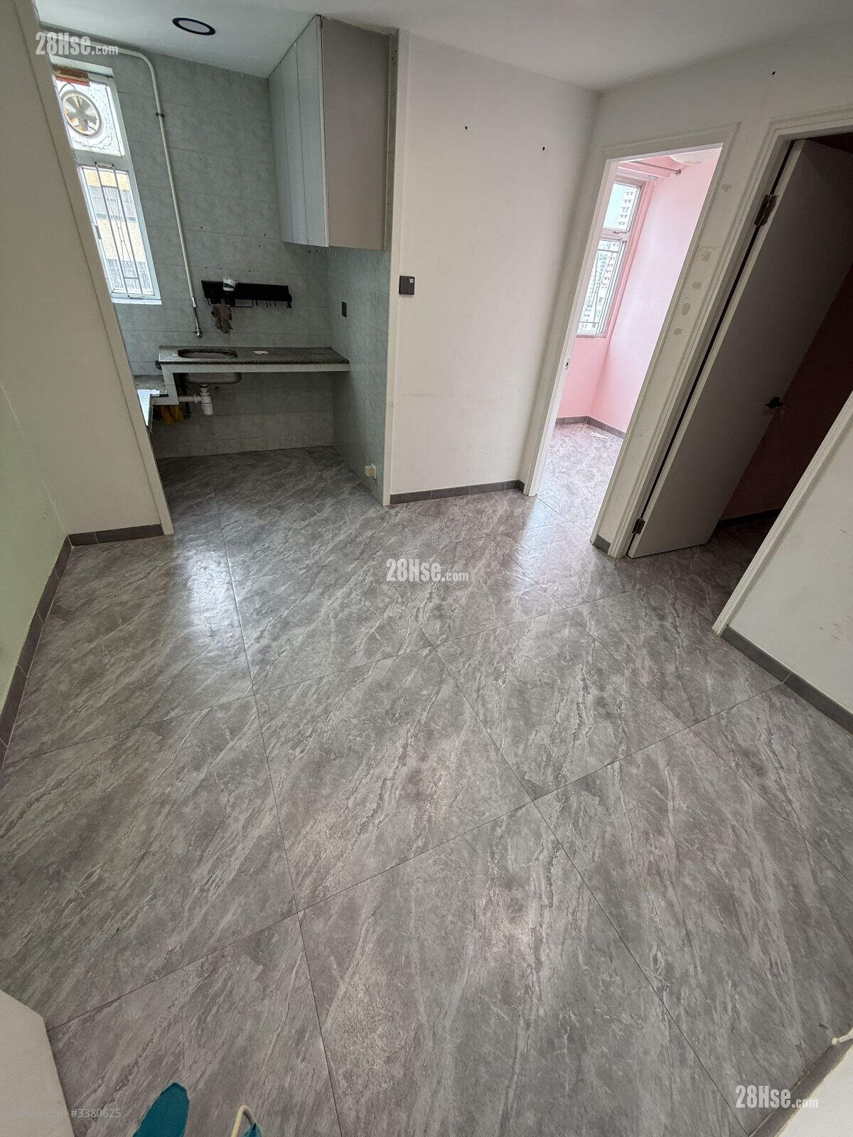 Len Shing Mansion Rental 2 Bedrooms , 1 Bathroom 330 ft² ( 30.7 m² )