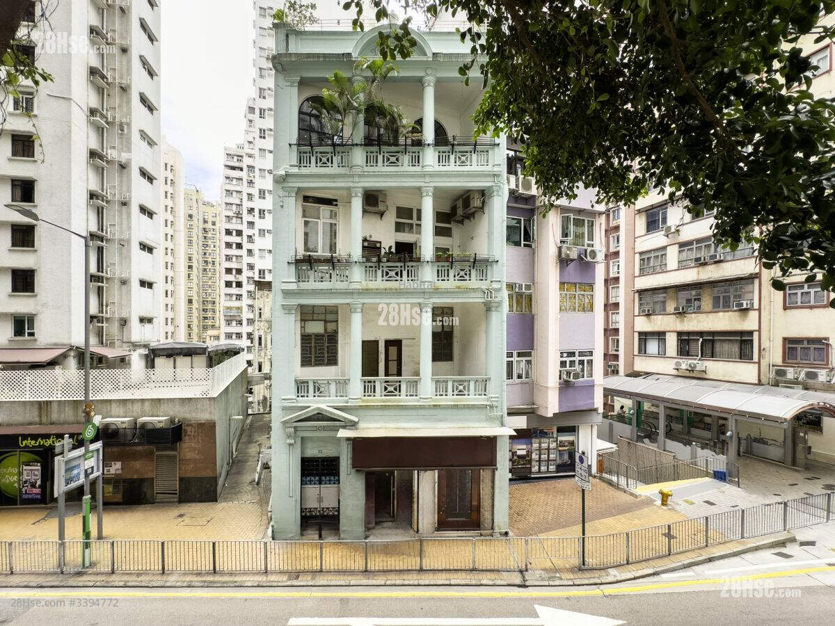 35 Bonham Road Sell 2 Bedrooms , 2 Bathrooms 1,115 ft² ( 103.6 m² )