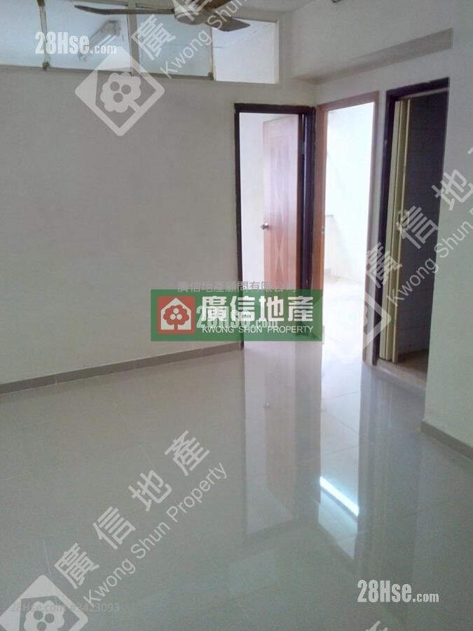 Booman House Rental 2 Bedrooms , 1 Bathroom 420 ft² ( 39.0 m² )