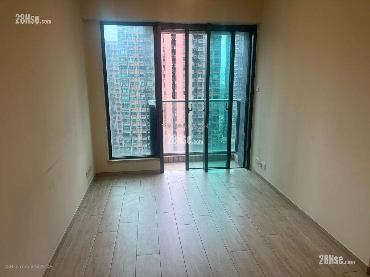 Yoho Midtown 售盘 2 房 , 1 浴室 443 平方尺 ( 41.2 平方米 )