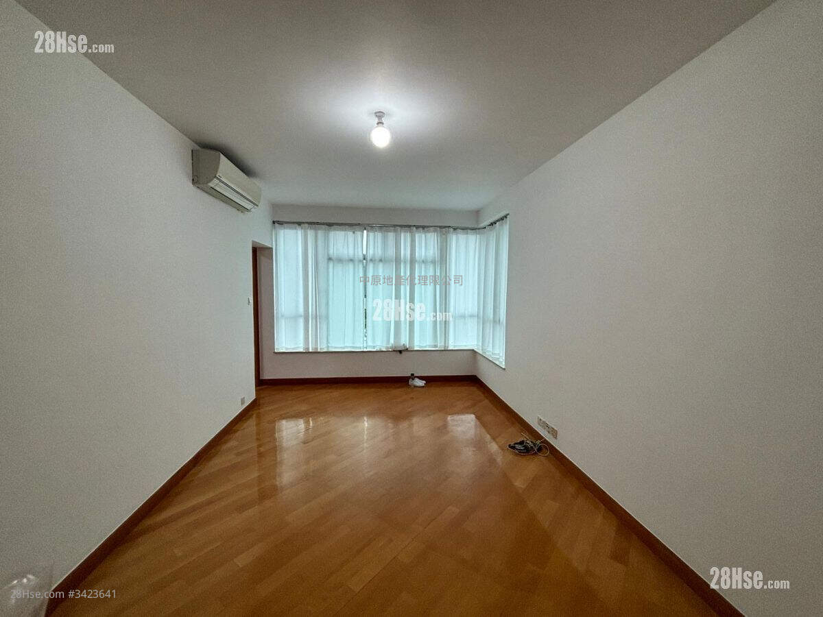 Coastal Skyline Rental 3 Bedrooms , 2 Bathrooms 911 ft² ( 84.6 m² )