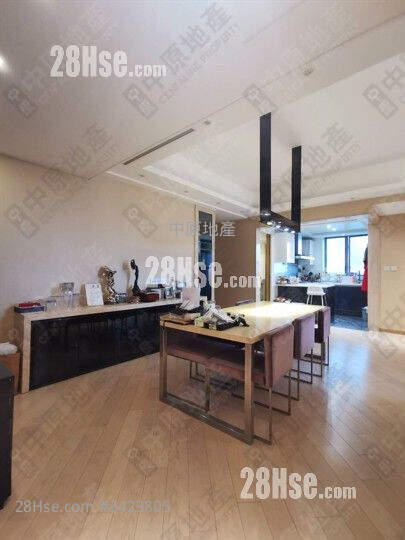 Riva Rental 4 Bedrooms , 2 Bathrooms 1,295 ft² ( 120.3 m² )