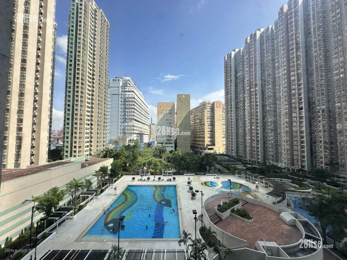 Greenfield Garden Sell 2 Bedrooms , 1 Bathroom 436 ft² ( 40.5 m² )