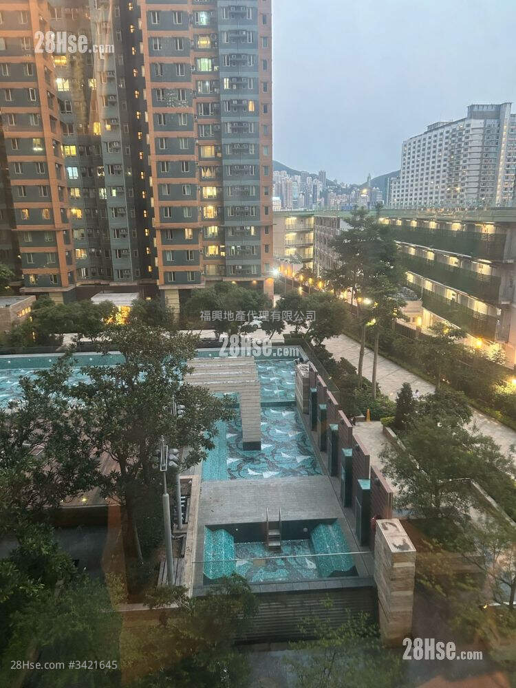 Harbour Place Sell 2 Bedrooms , 1 Bathroom 432 ft² ( 40.1 m² )