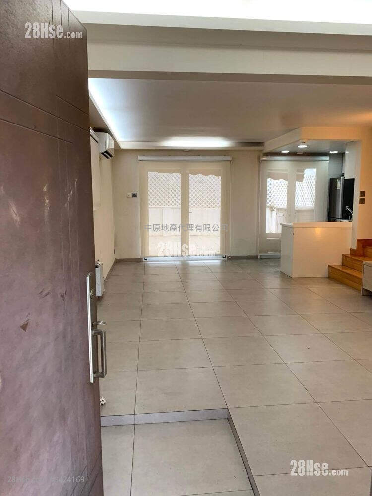 Fairview Park Sell 2 Bedrooms 848 ft² ( 78.8 m² )