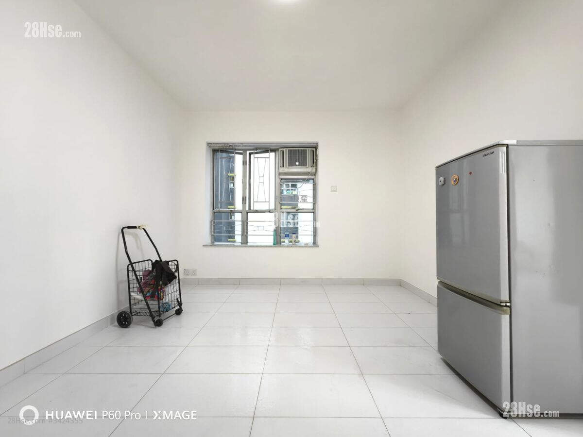 Southorn Garden Rental 2 Bedrooms , 1 Bathroom 401 ft² ( 37.3 m² )