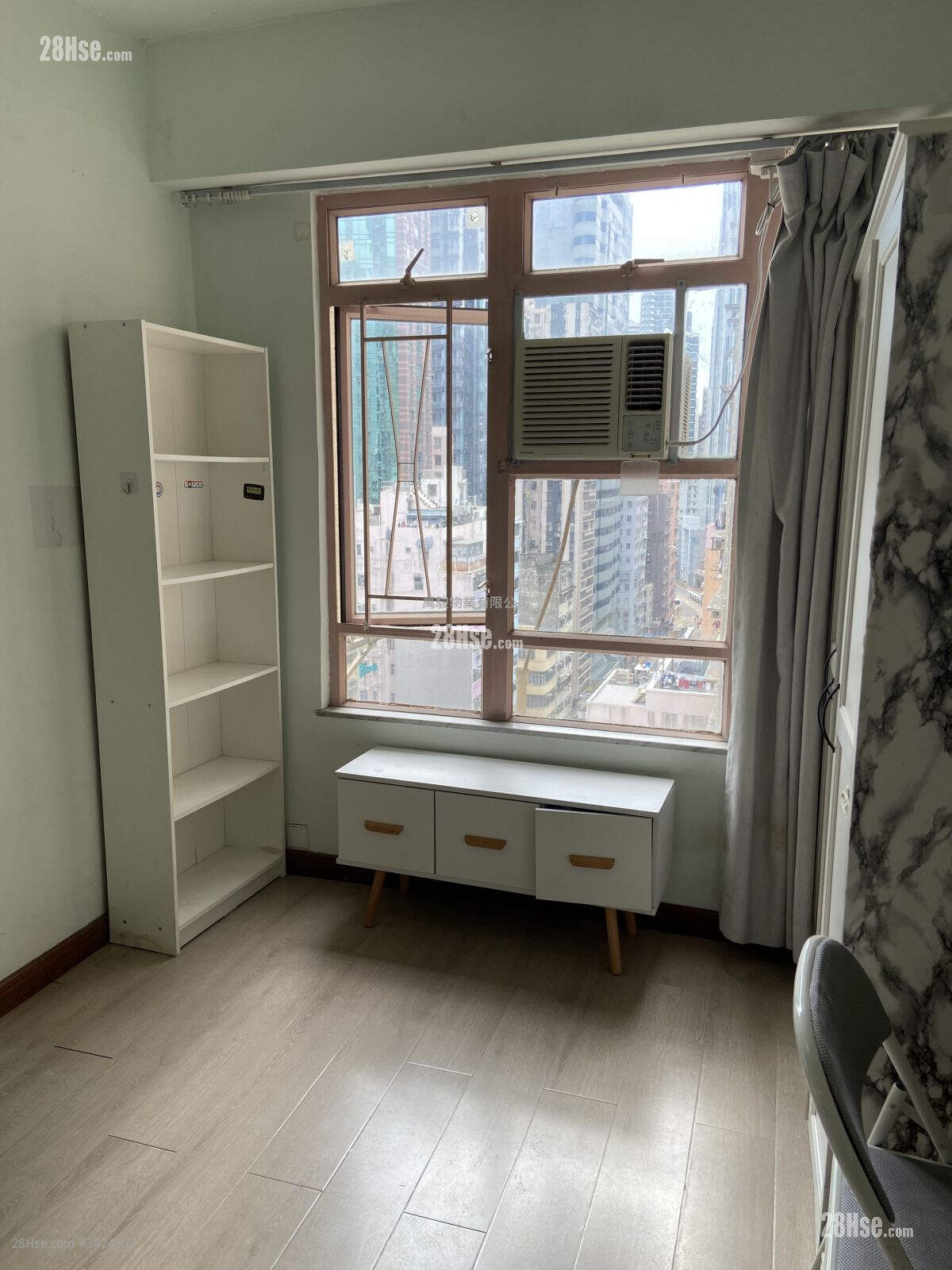 Kam Kwan Building Rental 2 Bedrooms , 1 Bathroom 311 ft² ( 28.9 m² )