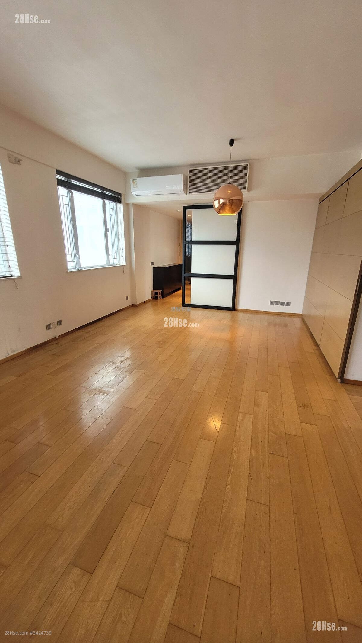 Duke Garden Sell 3 Bedrooms , 2 Bathrooms 985 ft² ( 91.5 m² )