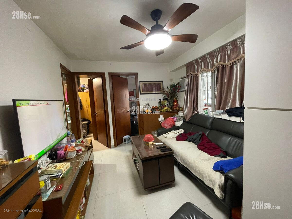 Wing Wah Mansion Rental 2 Bedrooms , 1 Bathroom 352 ft² ( 32.7 m² )
