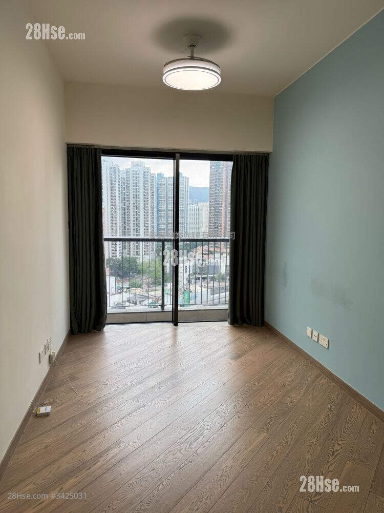 The Parkville Rental 3 Bedrooms , 2 Bathrooms 575 ft² ( 53.4 m² )