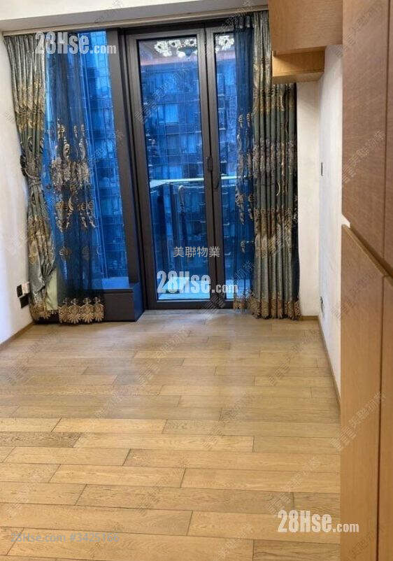 Eltanin Square Mile Sell 2 Bedrooms 390 ft² ( 36.2 m² )