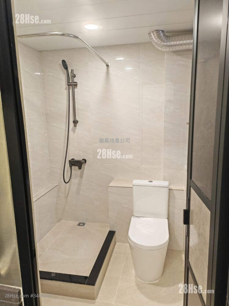 Cheong Fat Mansion Rental Studio , 1 Bathroom 233 ft² ( 21.6 m² )
