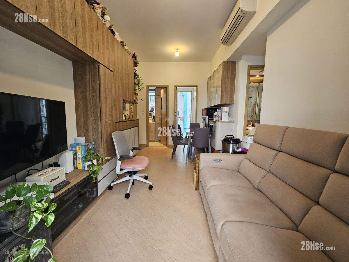 Grand Victoria Sell 2 Bedrooms , 1 Bathroom 536 ft² ( 49.8 m² )