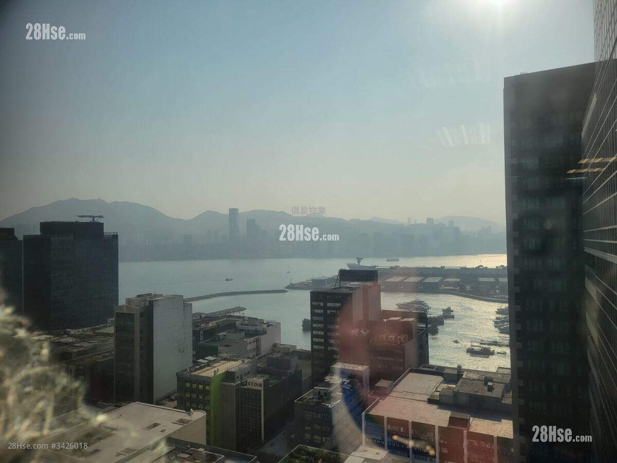 鸿贸中心 租盘