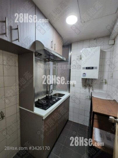 Wealthy Garden Rental 2 Bedrooms , 1 Bathroom 313 ft² ( 29.1 m² )